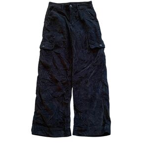 American Eagle Women’s Corduroy Black Cargo Pants size 4